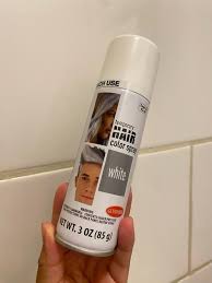 WHITE HAIRSPRAY