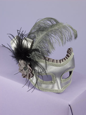 GREY VELVET MASQUERADE MASK WITH FEATHER