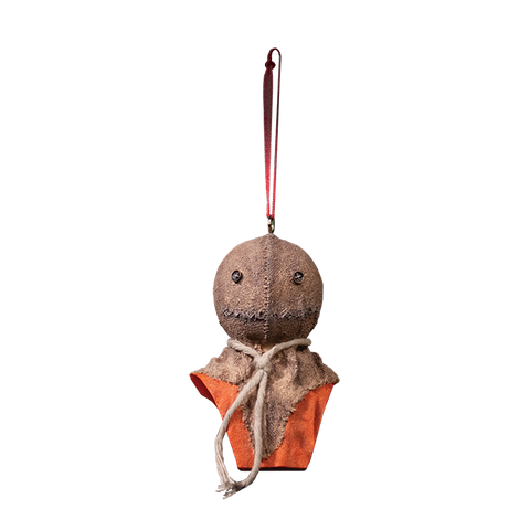 Sculpted by Alex Rey, Every Detail of Sam from Trick r Treat is Represented in this Highly Detailed Ornament.  This Amazing Ornament is Made in Resin and is Meticulously Painted to Perfection. In Addition, the Ornament Comes in a Beautiful Collectors Window Box.